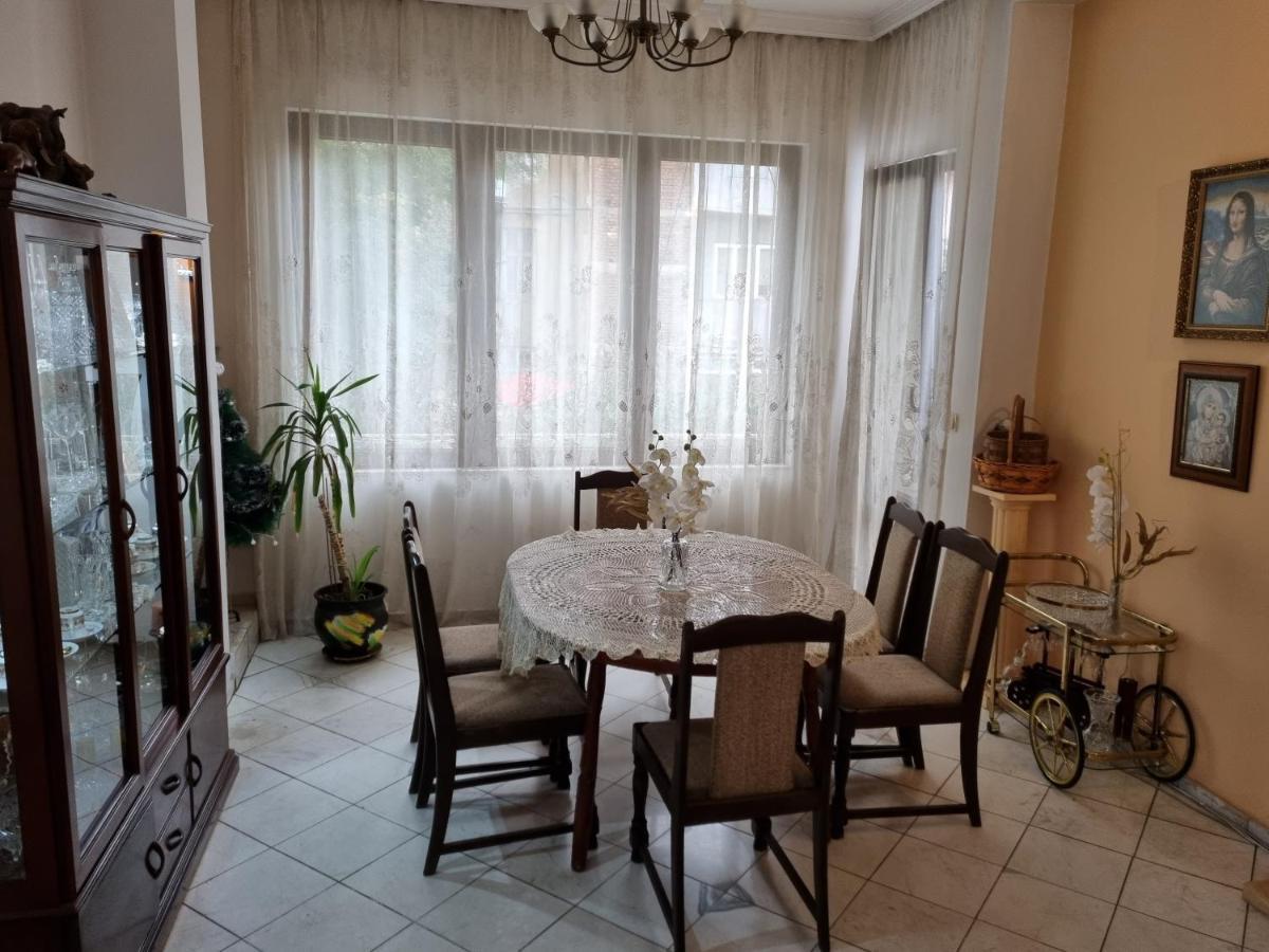 Tsar Simeon, 2 Bedroom, Living Room And Fireplace Sofia Exterior photo